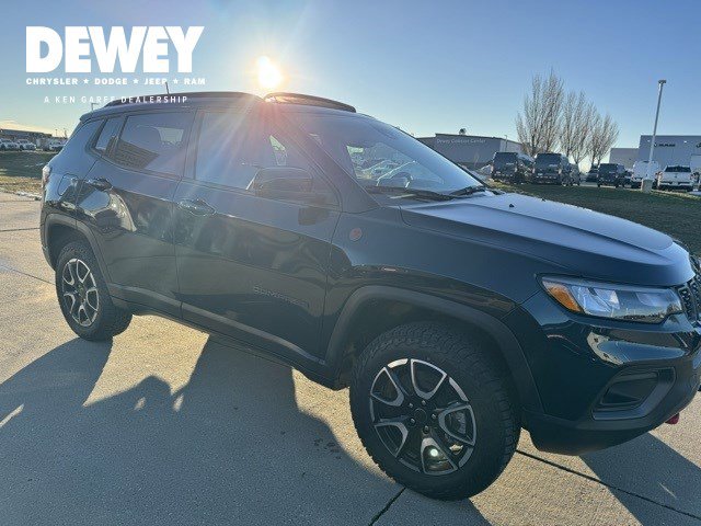 2026 Jeep Compass Trailhawk's photo