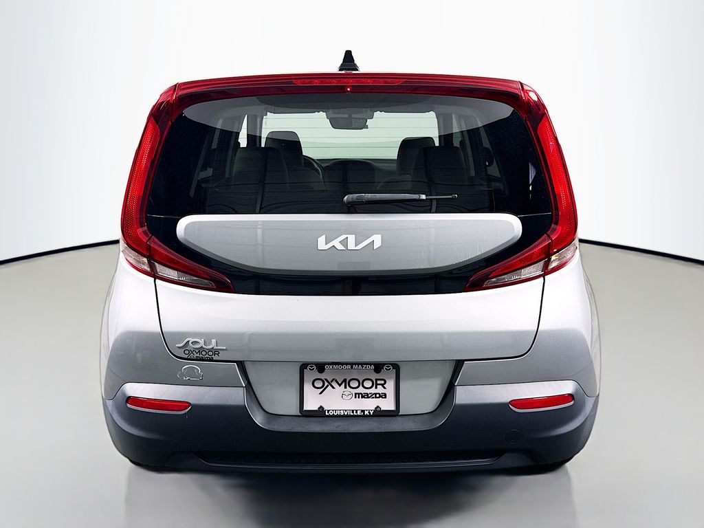 2022 Kia Soul LX photo 6