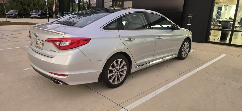 2016 Hyundai Sonata Limited photo 4