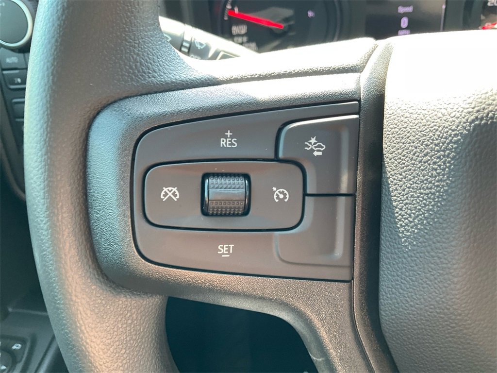 2025 Chevrolet Silverado 1500 Custom photo 25