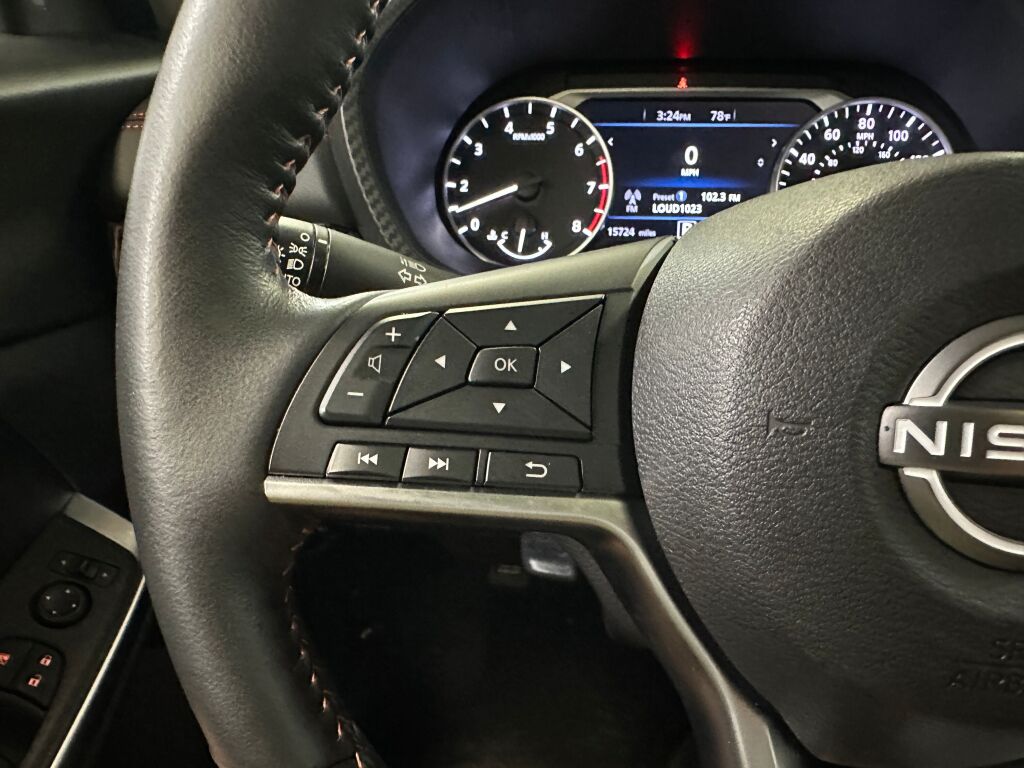 2024 Nissan Sentra SR photo 9