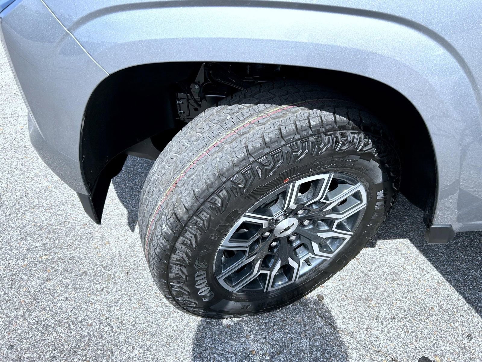 2026 Chevrolet Colorado Z71 photo 23