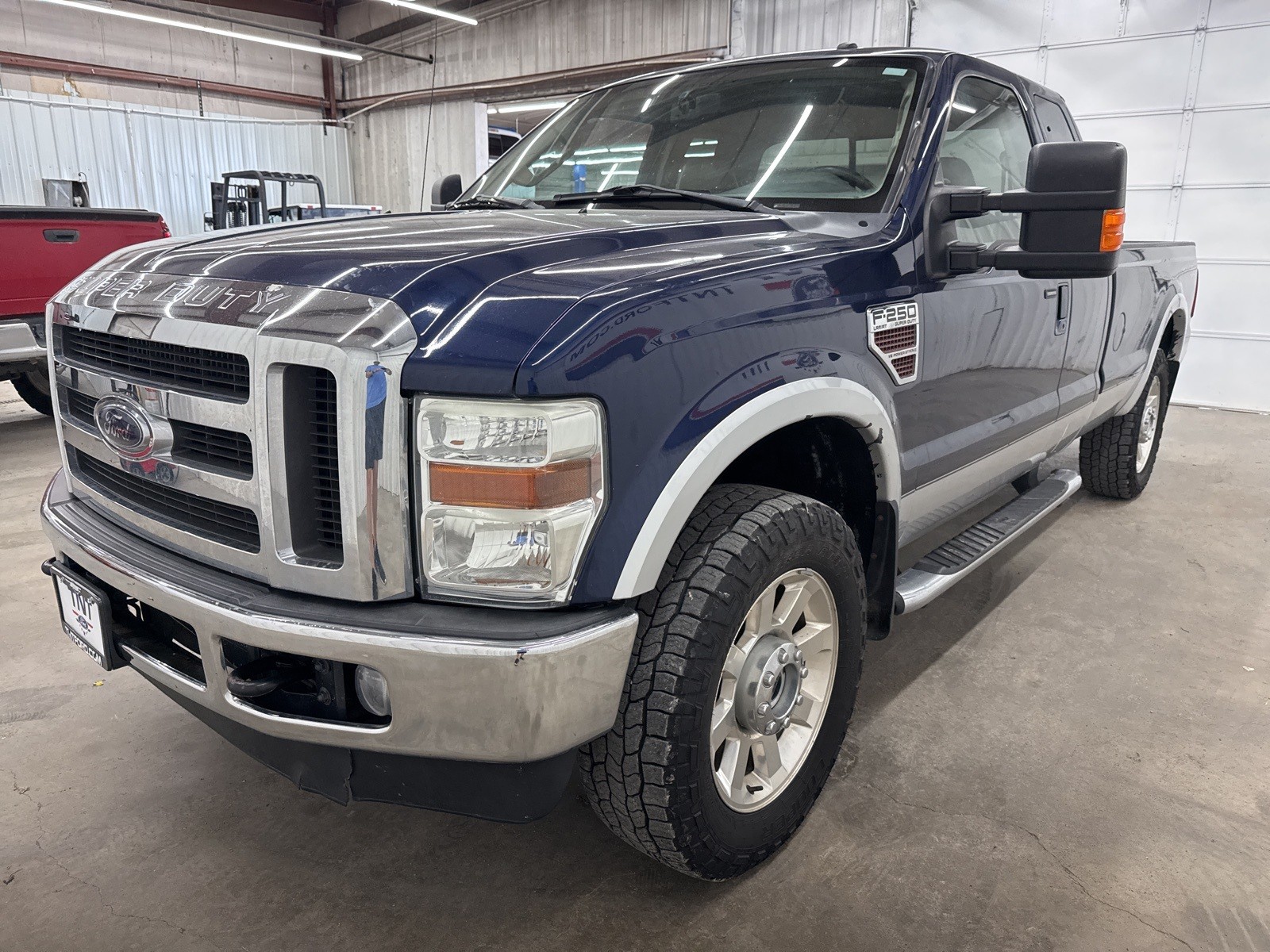 2010 Ford F-250 Lariat photo 3