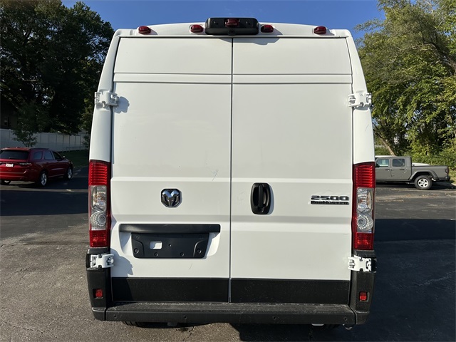 2026 Ram ProMaster 2500 photo 6