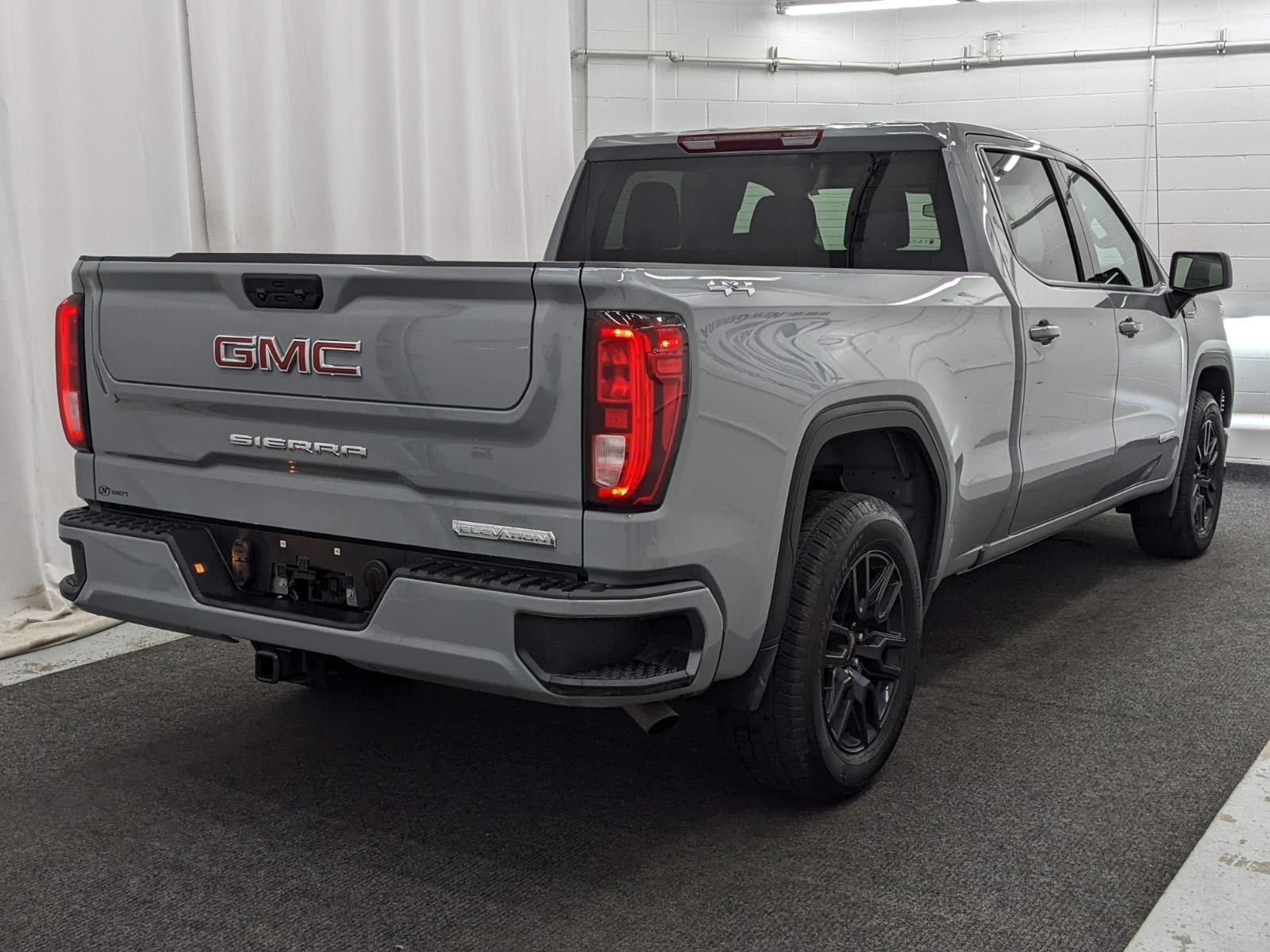 2024 Gmc Sierra 1500 Elevation photo 3