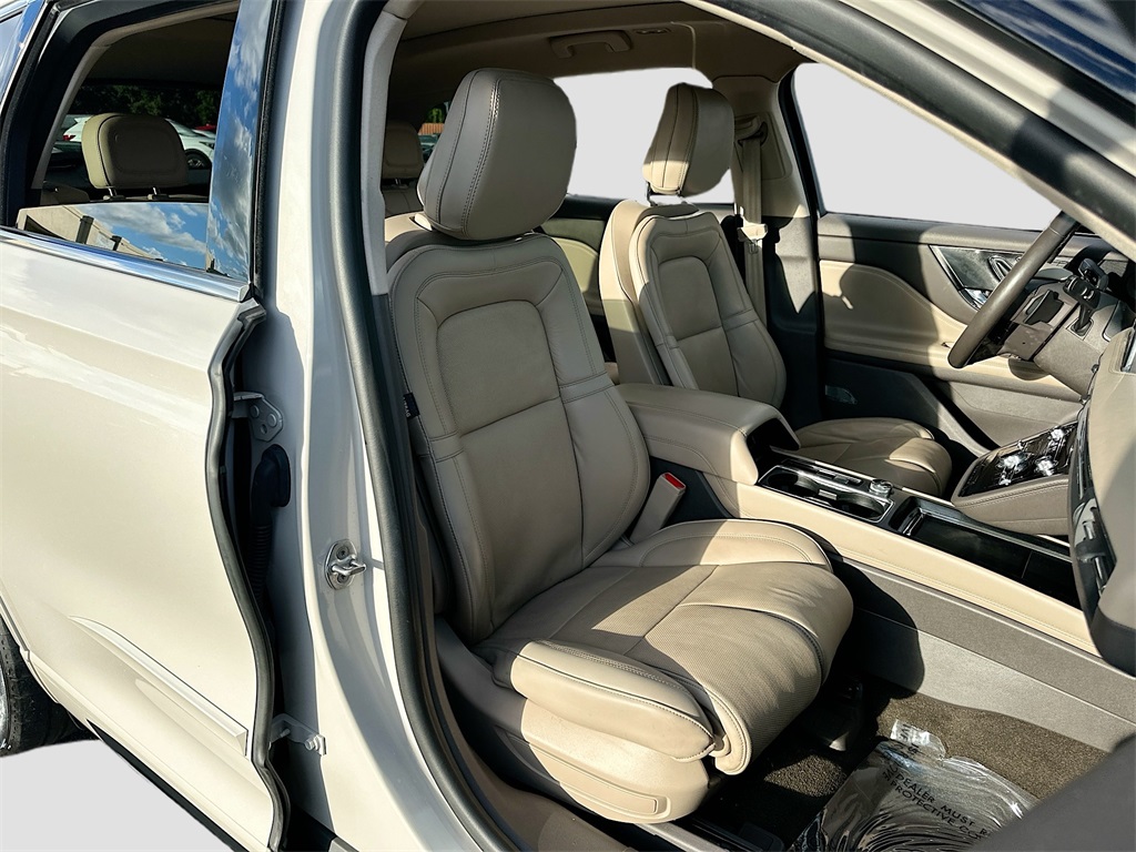 2022 Lincoln Corsair Grand Touring photo 27