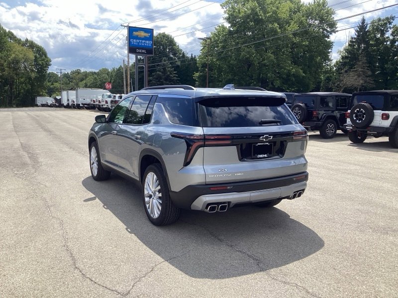 2026 Chevrolet Traverse photo 5