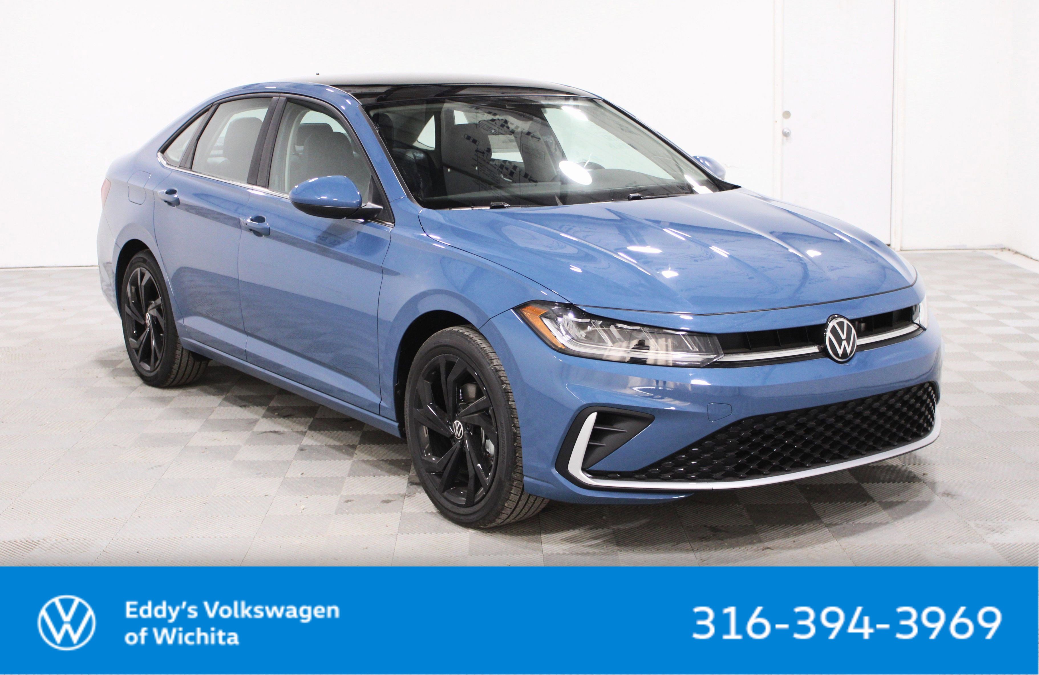 2026 Volkswagen Jetta SE's photo