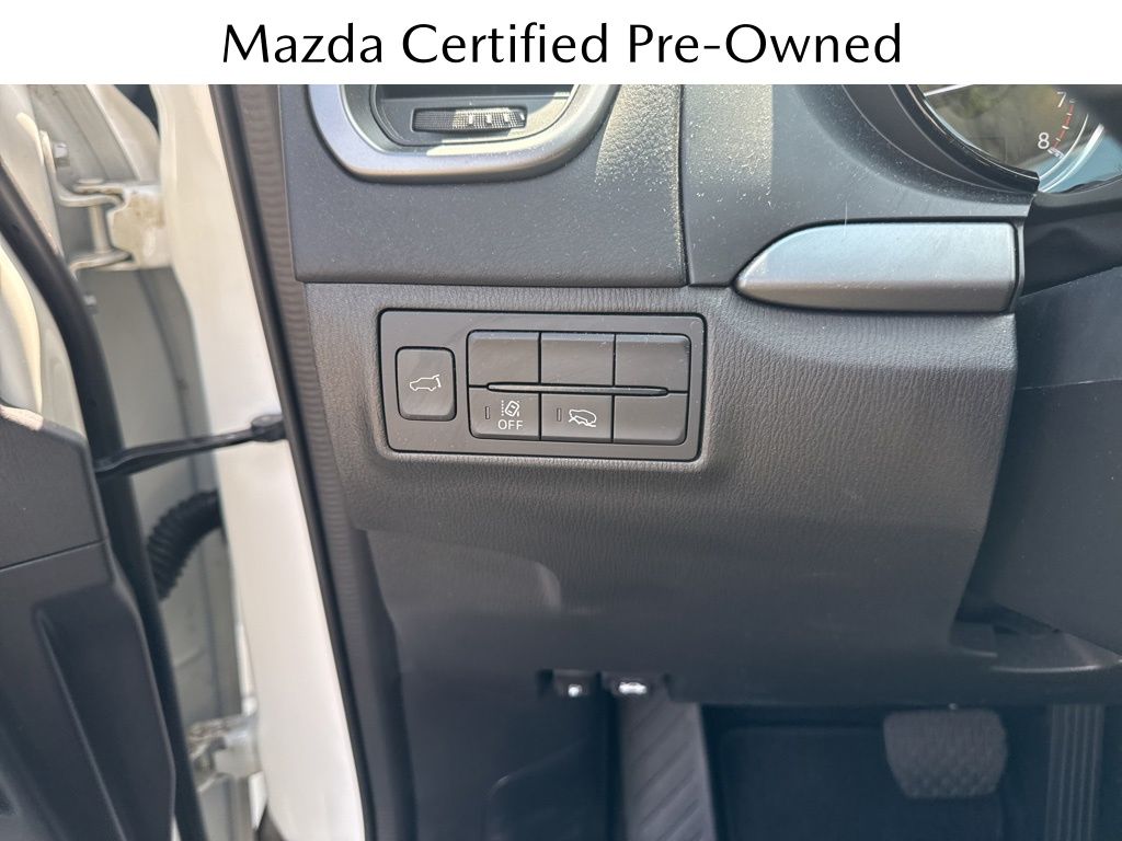 2023 Mazda CX-9 Touring photo 16