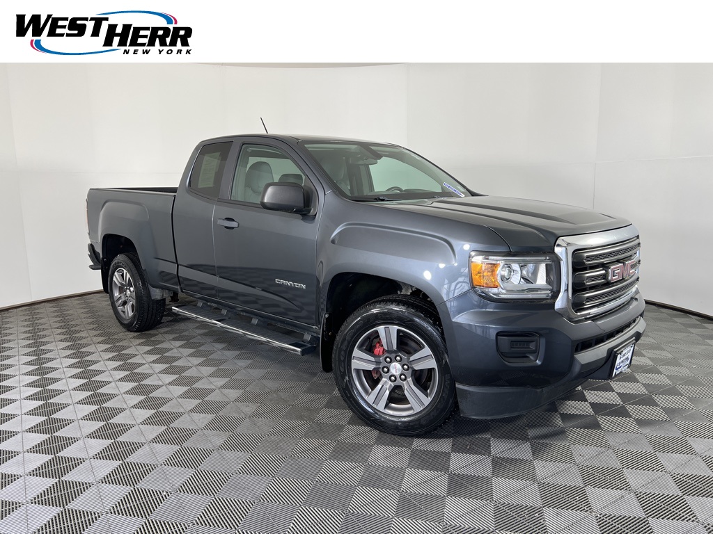 2015 GMC Canyon Base's photo