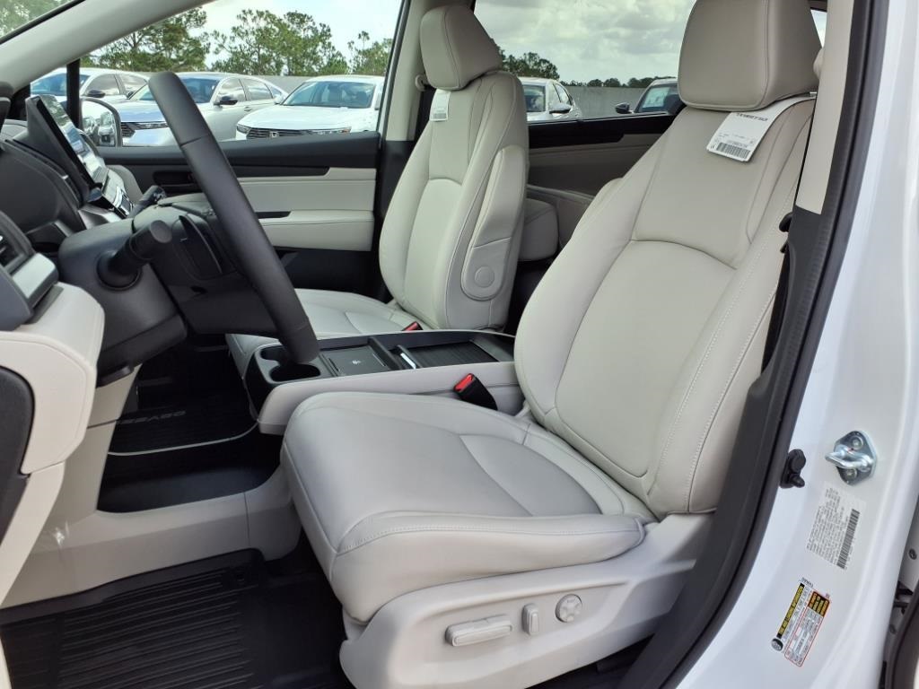 2026 Honda Odyssey EX-L photo 9