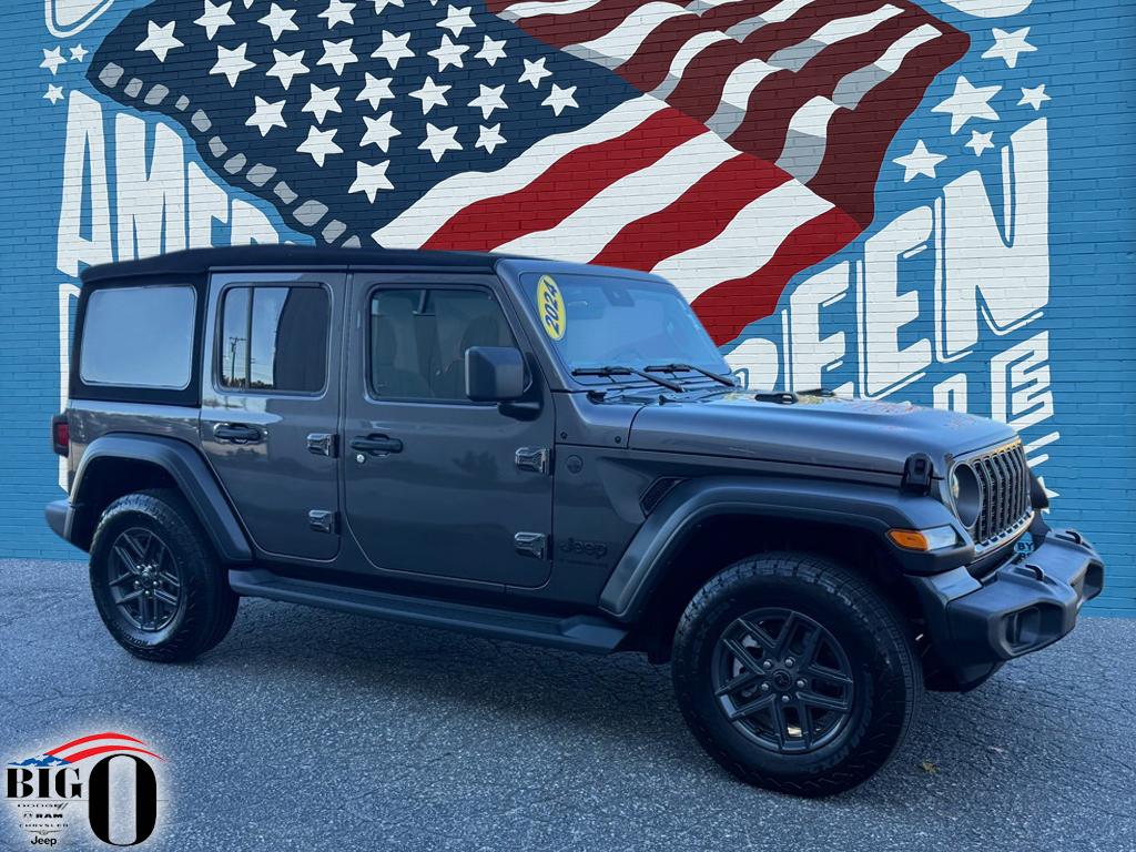 2024 Jeep Wrangler 4-Door Sport S's photo