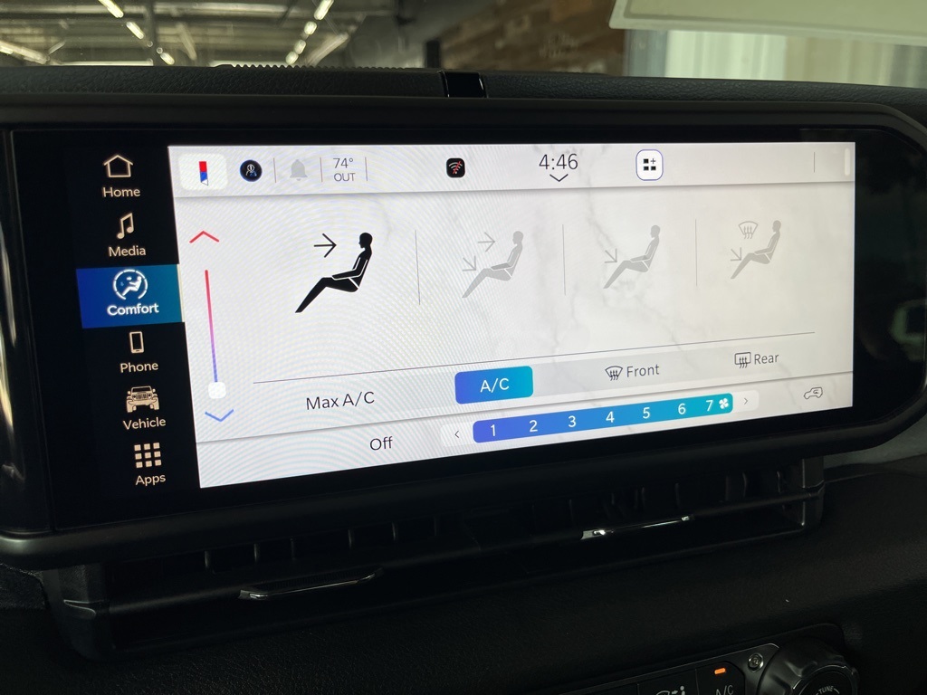2025 Jeep Wrangler Sport S photo 35