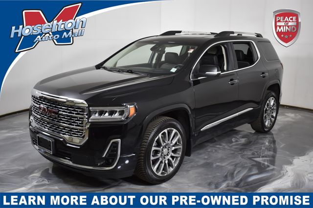 2023 GMC Acadia Denali's photo