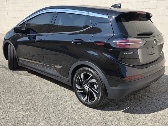 2023 Chevrolet Bolt EV 2LT photo 3