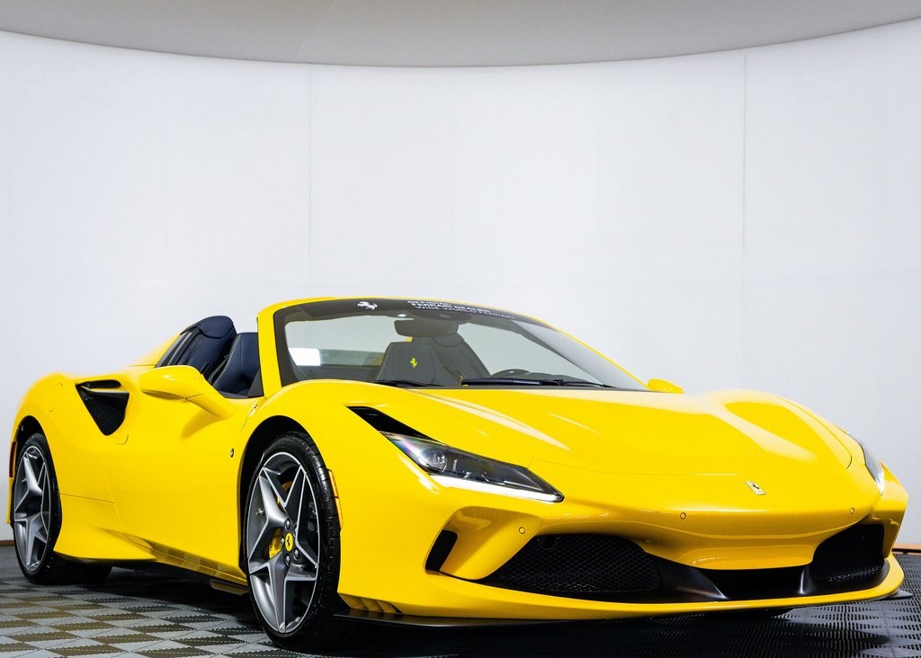 2022 Ferrari F8 Spider Base photo 4