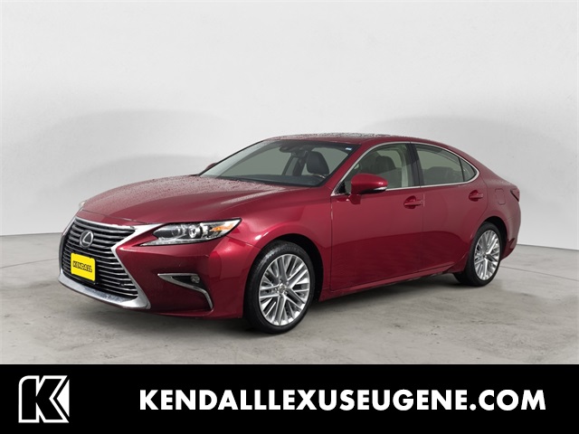 2016 Lexus ES 350's photo