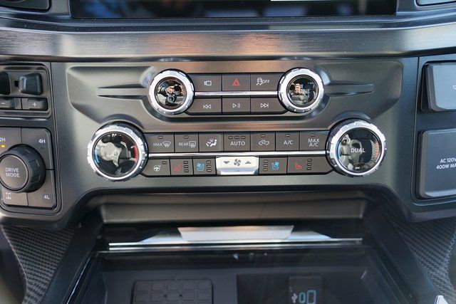2025 FORD F-250 - Image 38