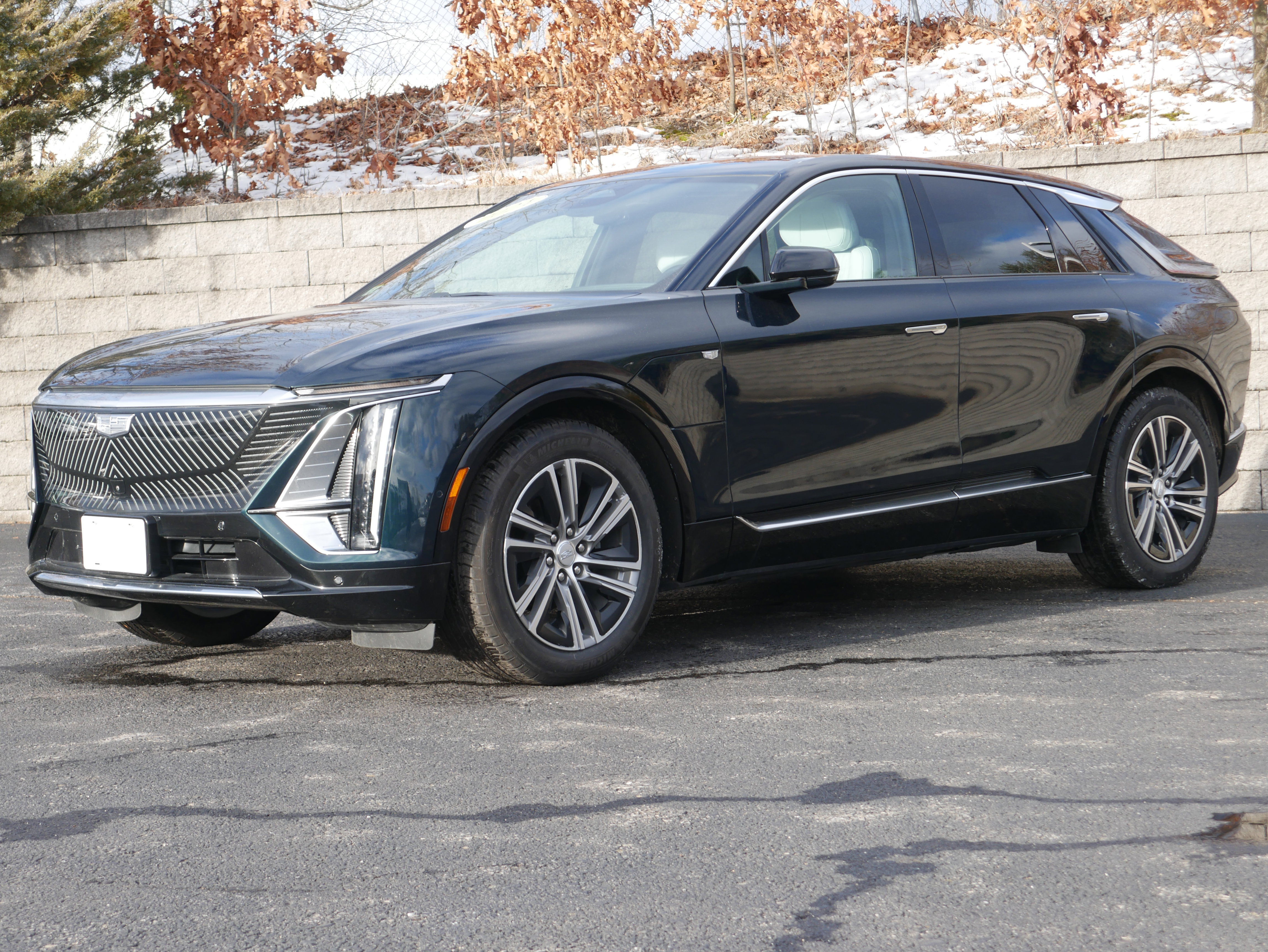 2024 Cadillac LYRIQ Luxury 1's photo