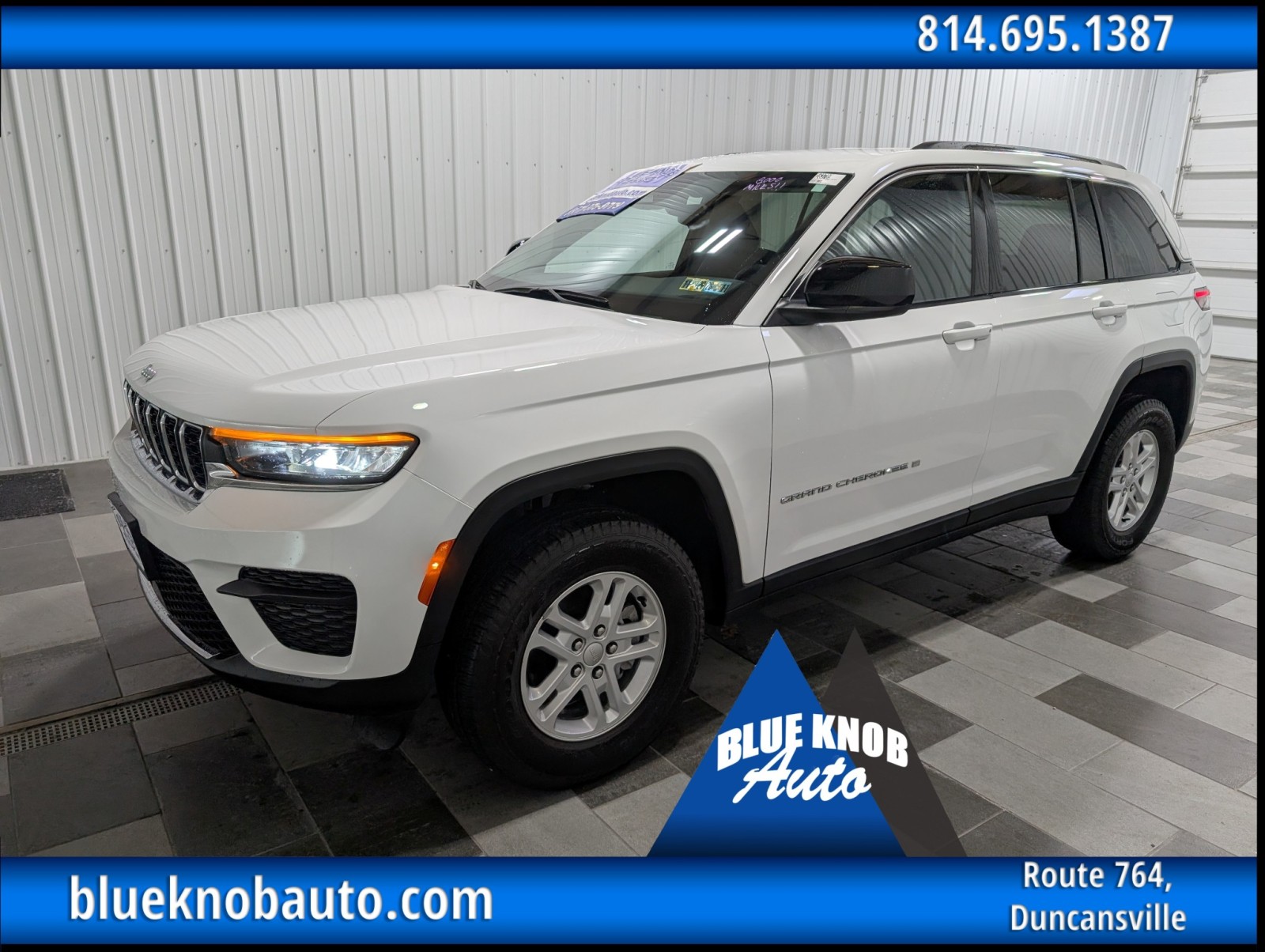 2023 Jeep Grand Cherokee Laredo