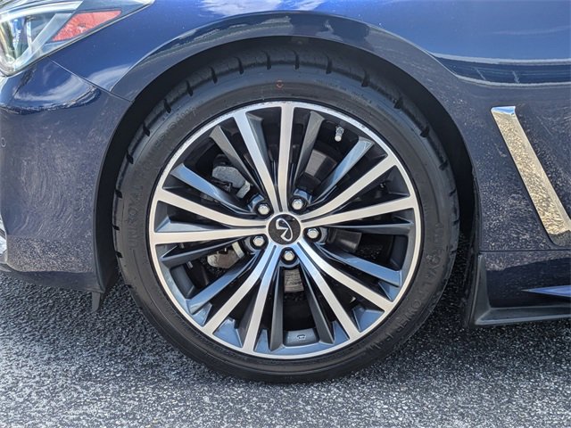 2022 Infiniti Q60 Luxe photo 15