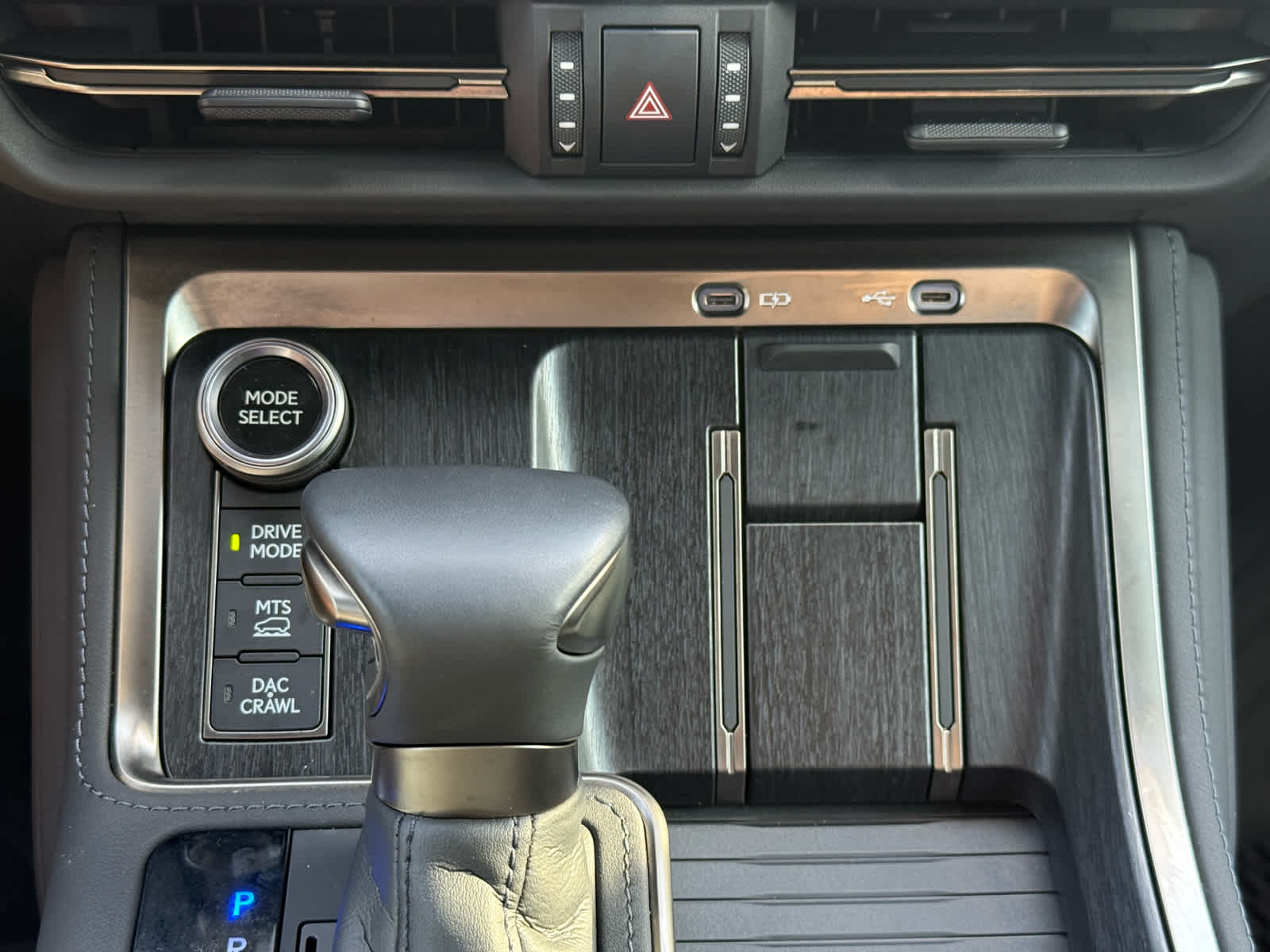 2024 Lexus GX 550 Overtrail photo 18
