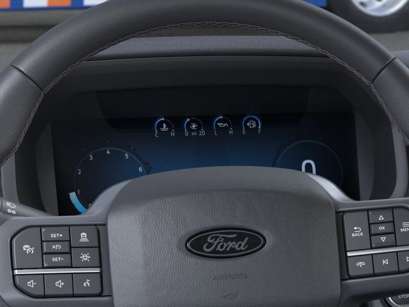 2025 Ford F-150 XLT photo 13
