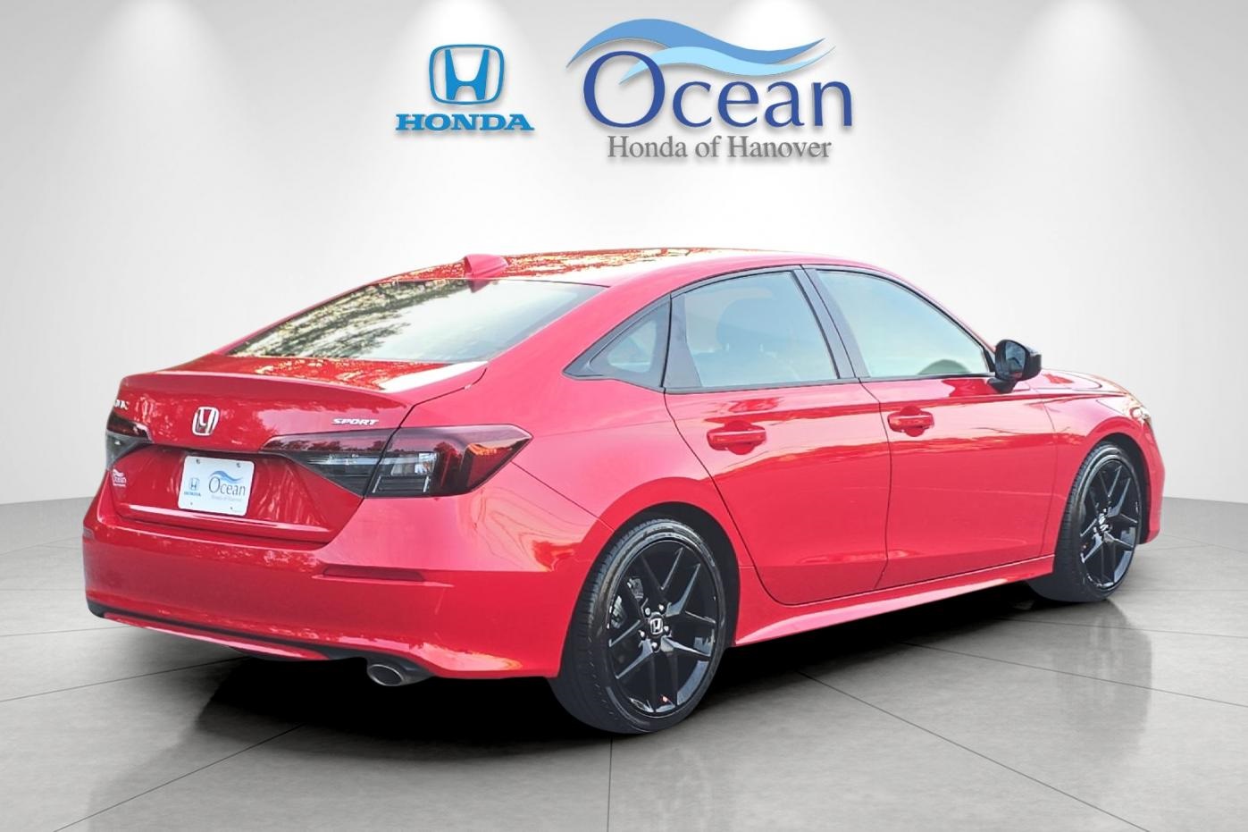 2025 Honda Civic Sport photo 3