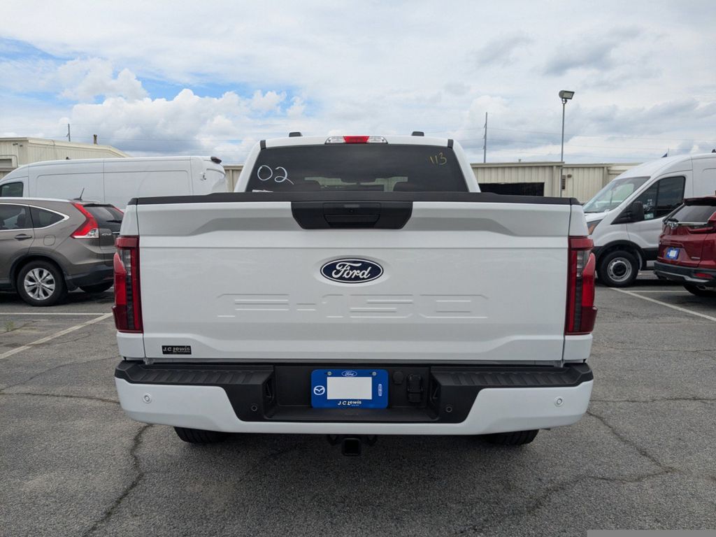 2025 Ford F-150 STX photo 4