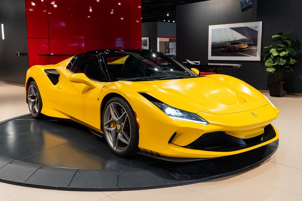 2022 Ferrari F8 Spider Base photo 45