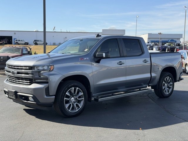 2021 Chevrolet Silverado 1500 RST photo 3