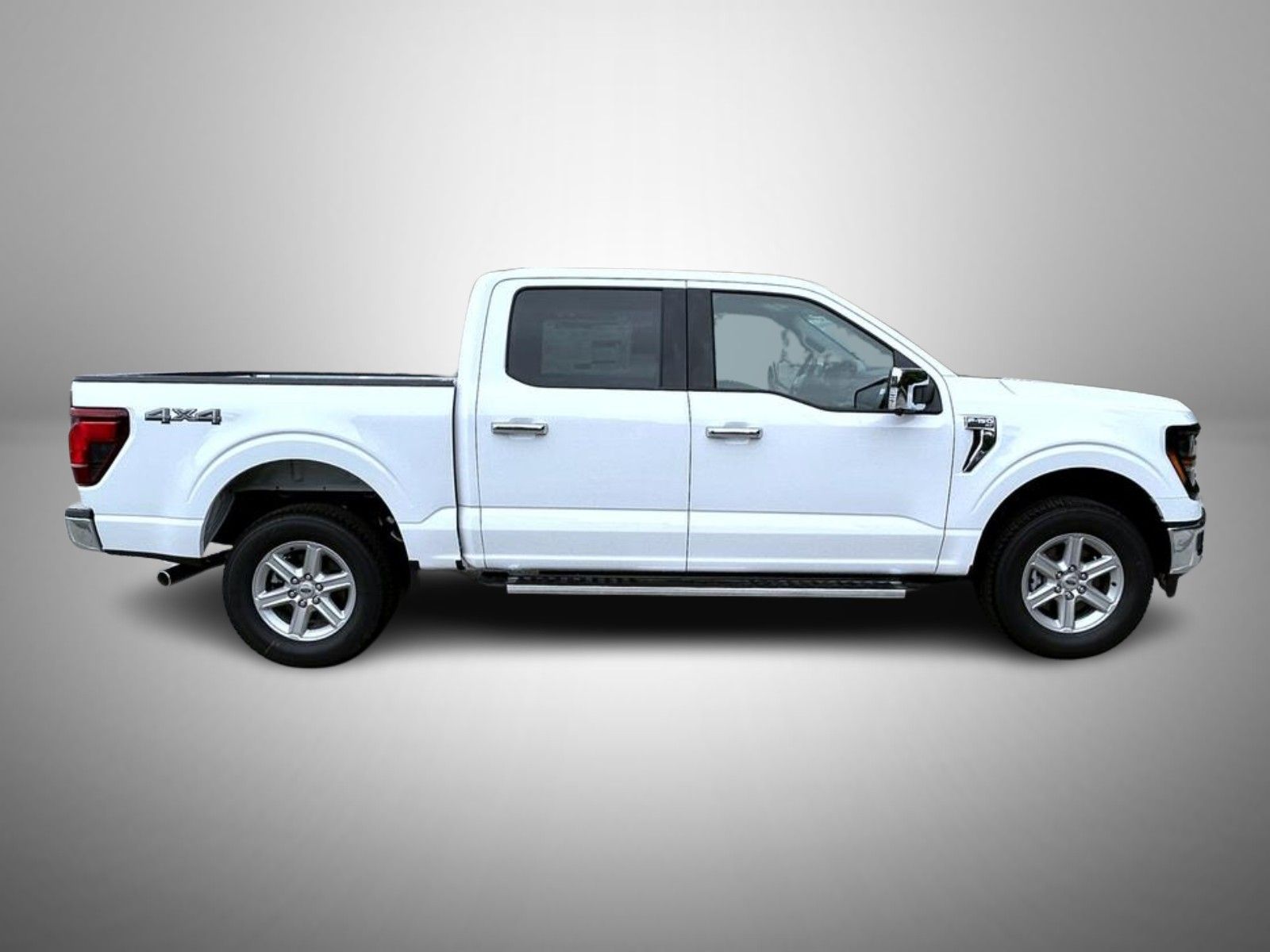 2025 Ford F-150 XLT photo 4