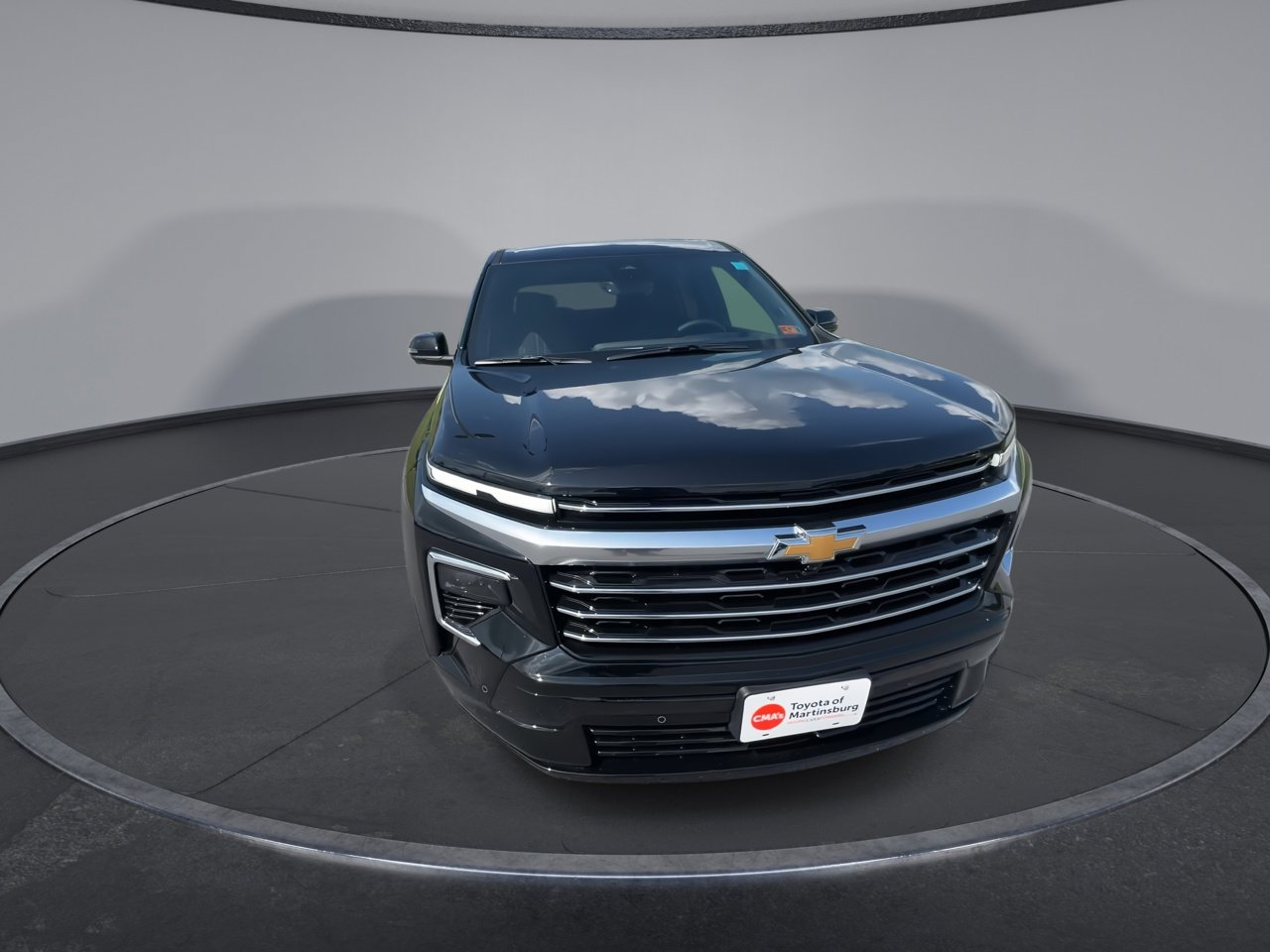 2025 Chevrolet Traverse High Country photo 3