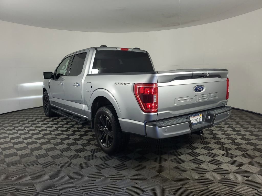 2021 Ford F-150 XLT photo 4