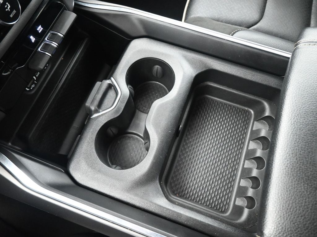 2024 Ram 1500 Laramie photo 17