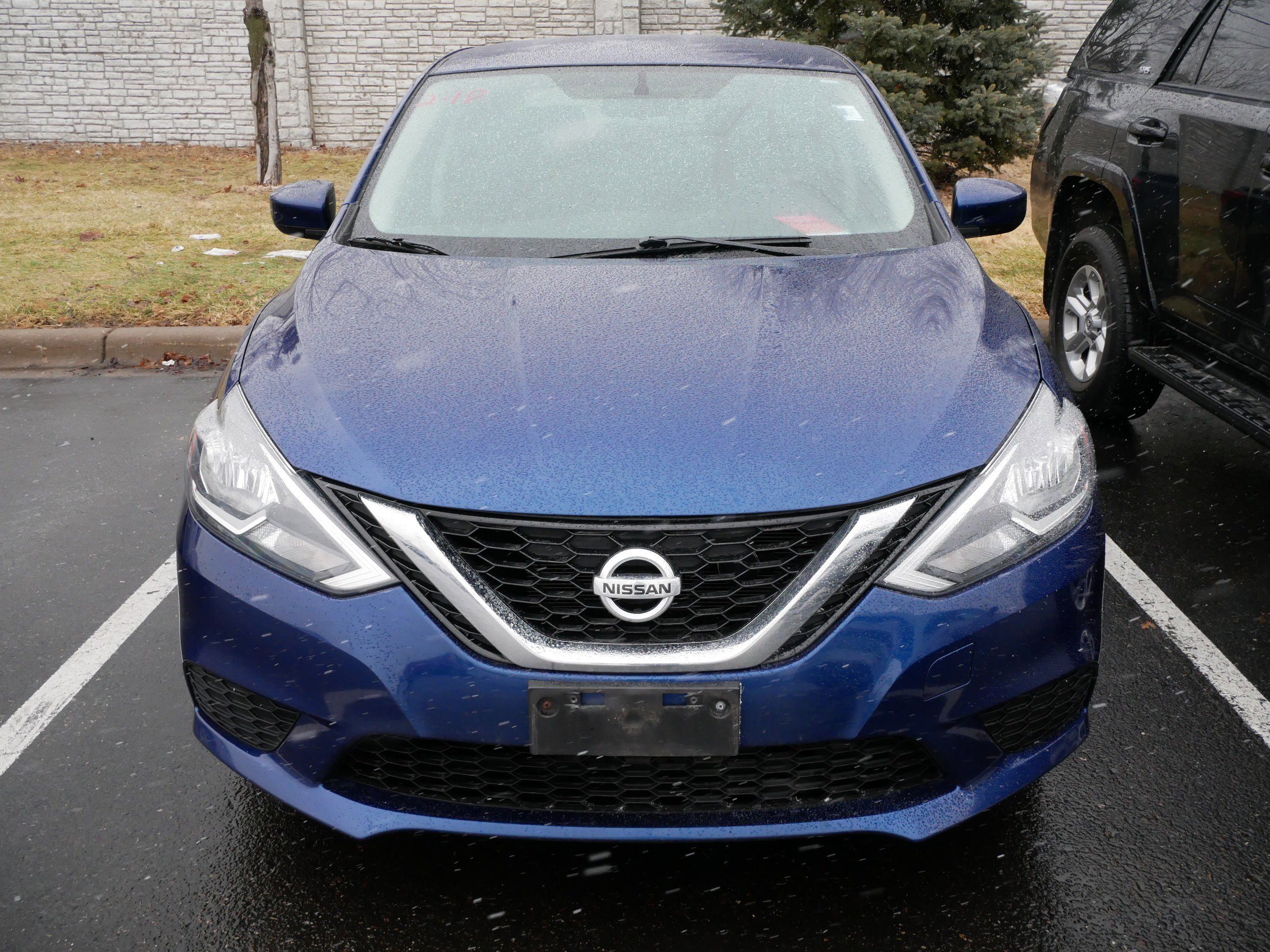Used 2017 Nissan Sentra SV with VIN 3N1AB7AP8HY376050 for sale in Brooklyn Center, Minnesota