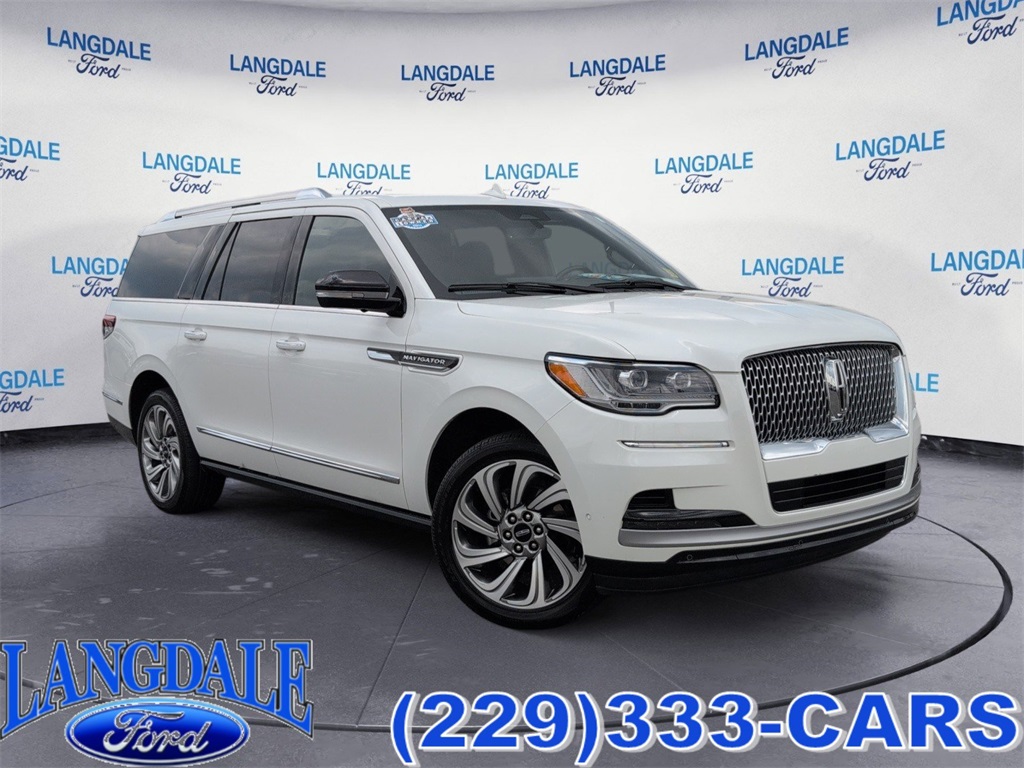 2022 Lincoln Navigator L Reserve photo 3