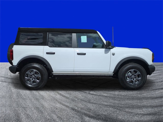 2025 Ford Bronco Big Bend photo 2
