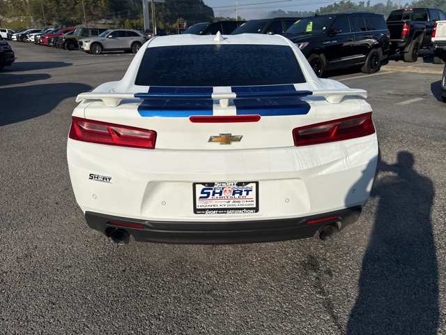 2017 Chevrolet Camaro SS photo 4