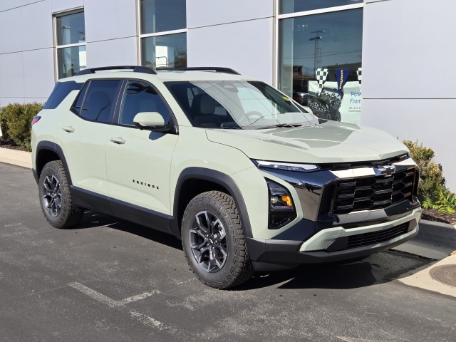 2026 Chevrolet Equinox ACTIV photo 2