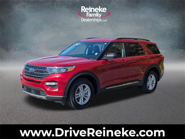 2023 Ford Explorer XLT's photo