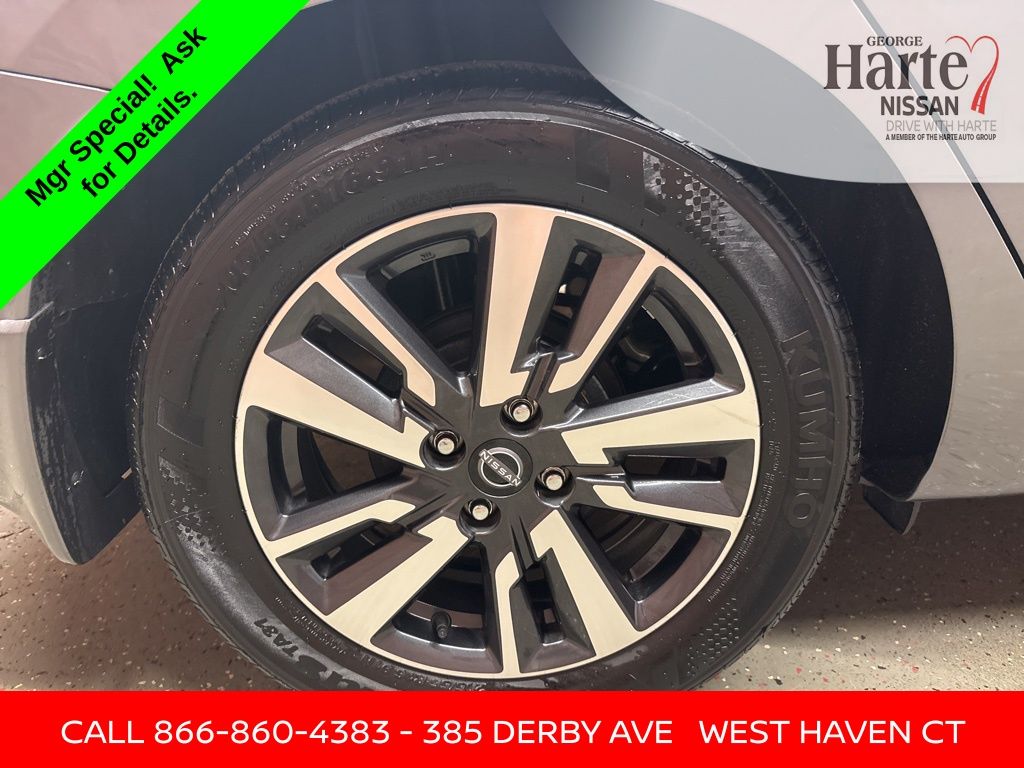 2024 Nissan Versa 1.6 S photo 33