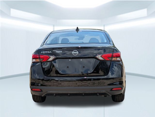2025 Nissan Versa SV photo 3
