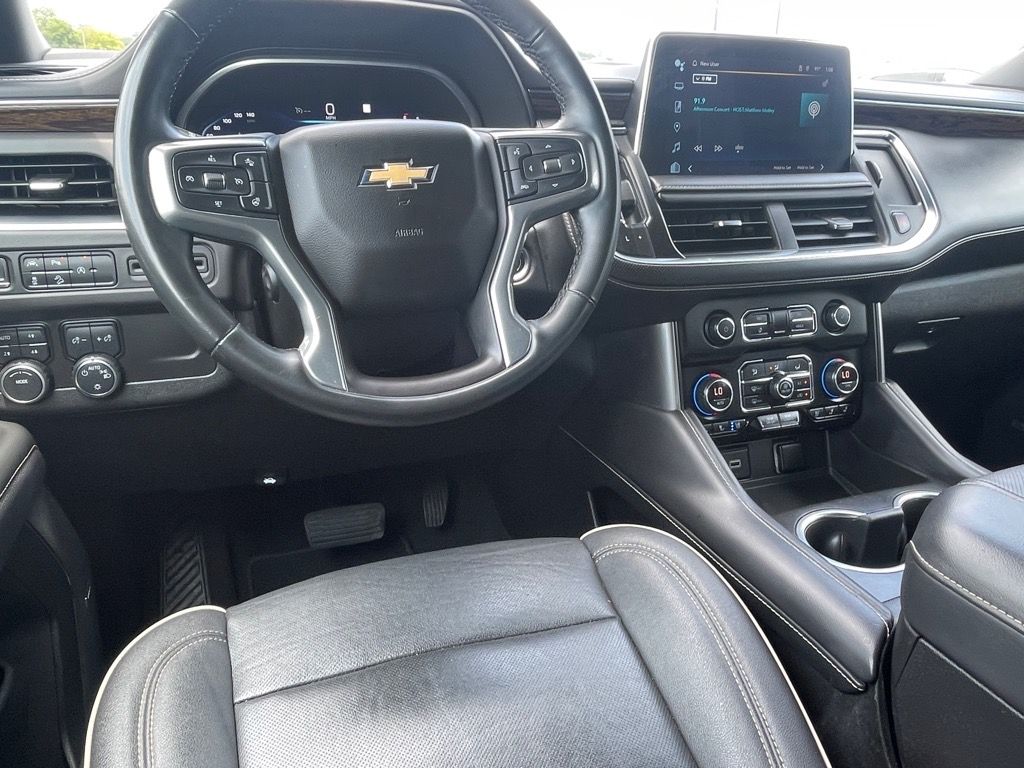 Used 2023 Midnight Blue Metallic Chevrolet Premier image 9