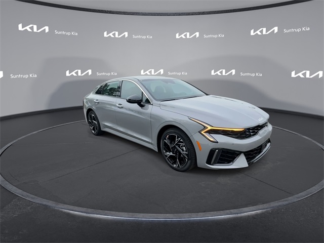 2026 Kia K5 GT-Line photo 2