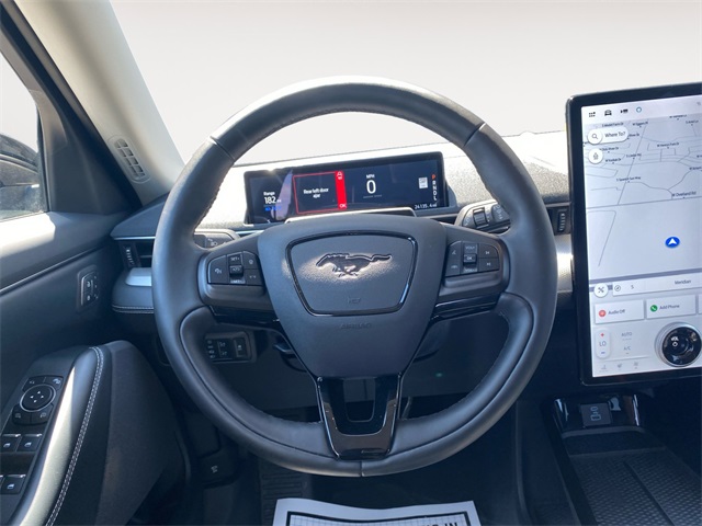 2021 Ford Mustang Mach-E Select photo 12