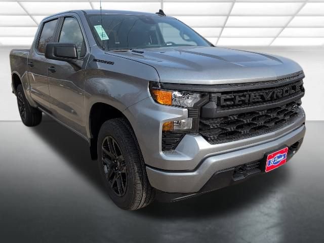 2026 Chevrolet Silverado 1500 Custom's photo