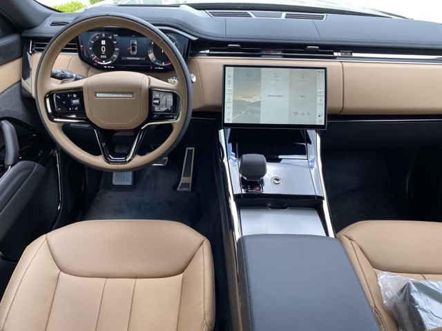 2025 Land Rover Range Rover Sport SE photo 8