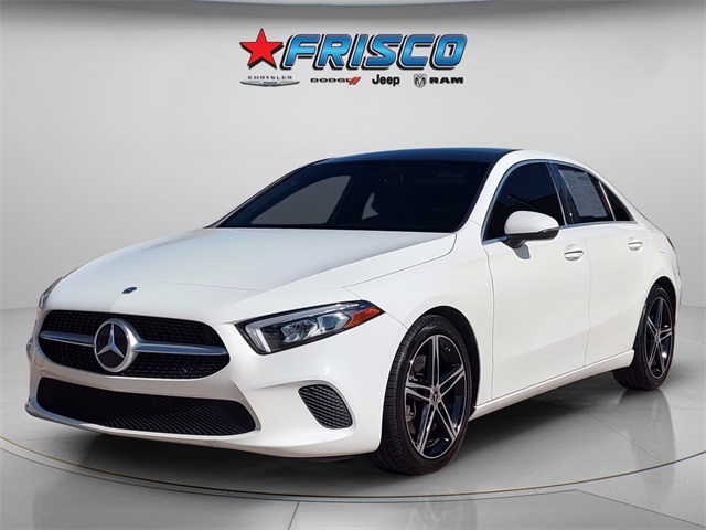 2021 Mercedes Benz A 220 photo 2