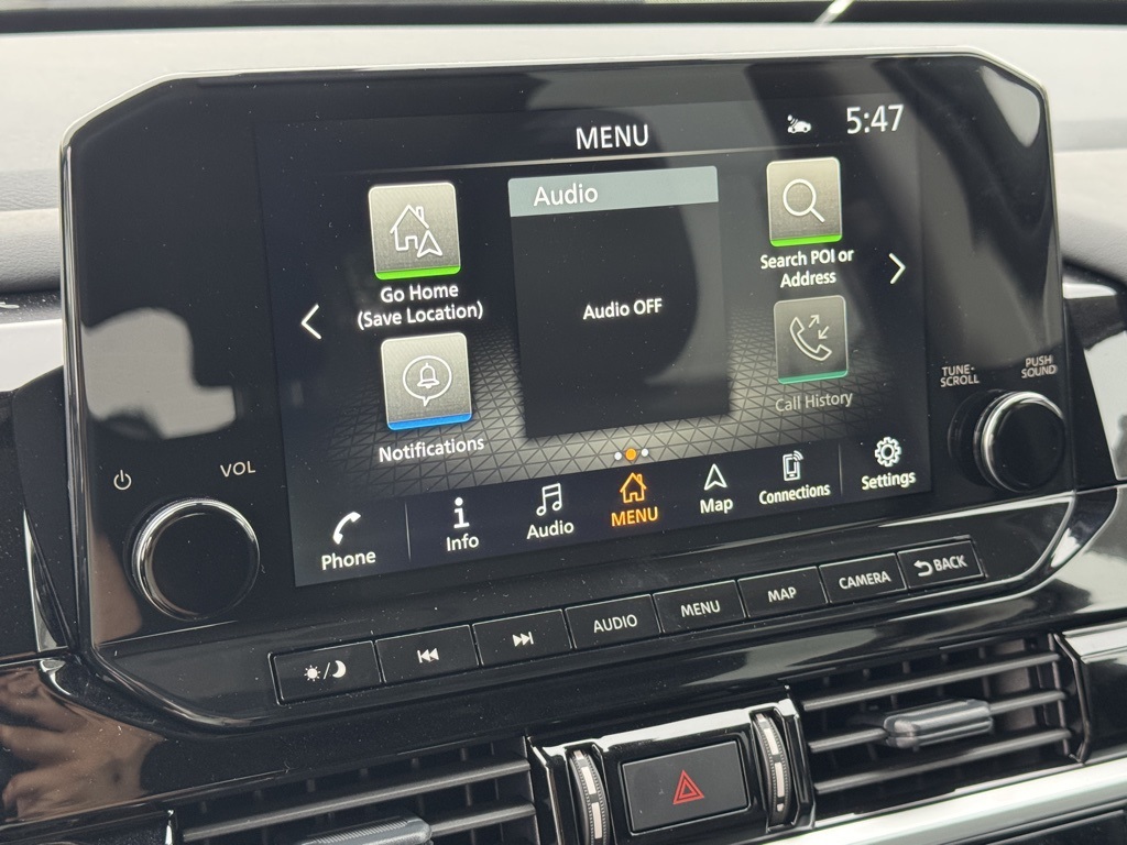 2025 Nissan Pathfinder SL photo 7